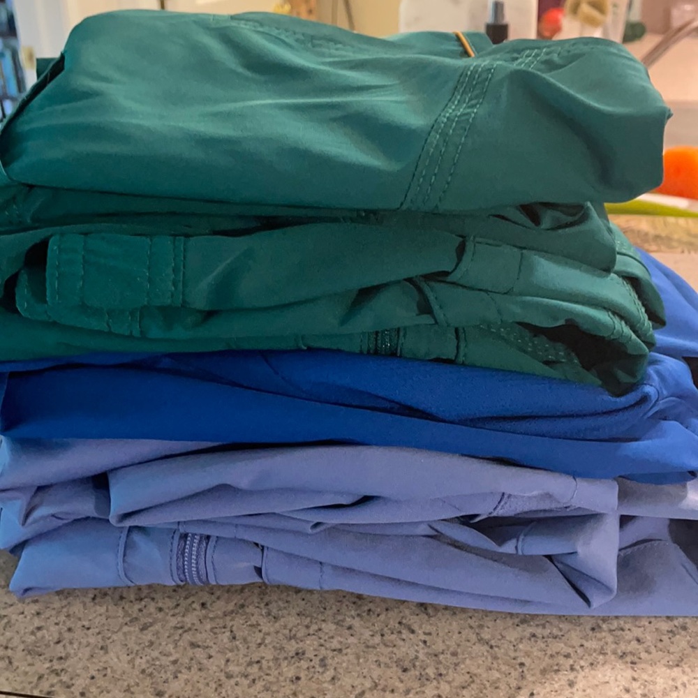 Men’s carhartt scrubs
